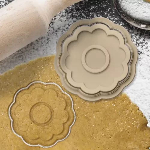 Utilisez cet emporte pièce embosseur Fleur pour vos gâteaux