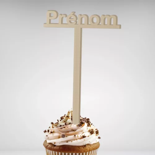 Personnalisez le sommet de votre gâteau avec ce Cake Topper Prénom Personnalisable